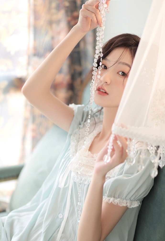 艾米突破自我，摆脱“丫鬟形象”成为新一代女主角